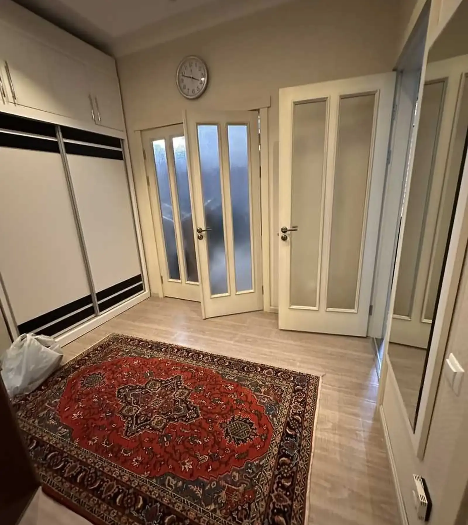 3-комн. квартира, 12 этаж, 110м², И.Сомони