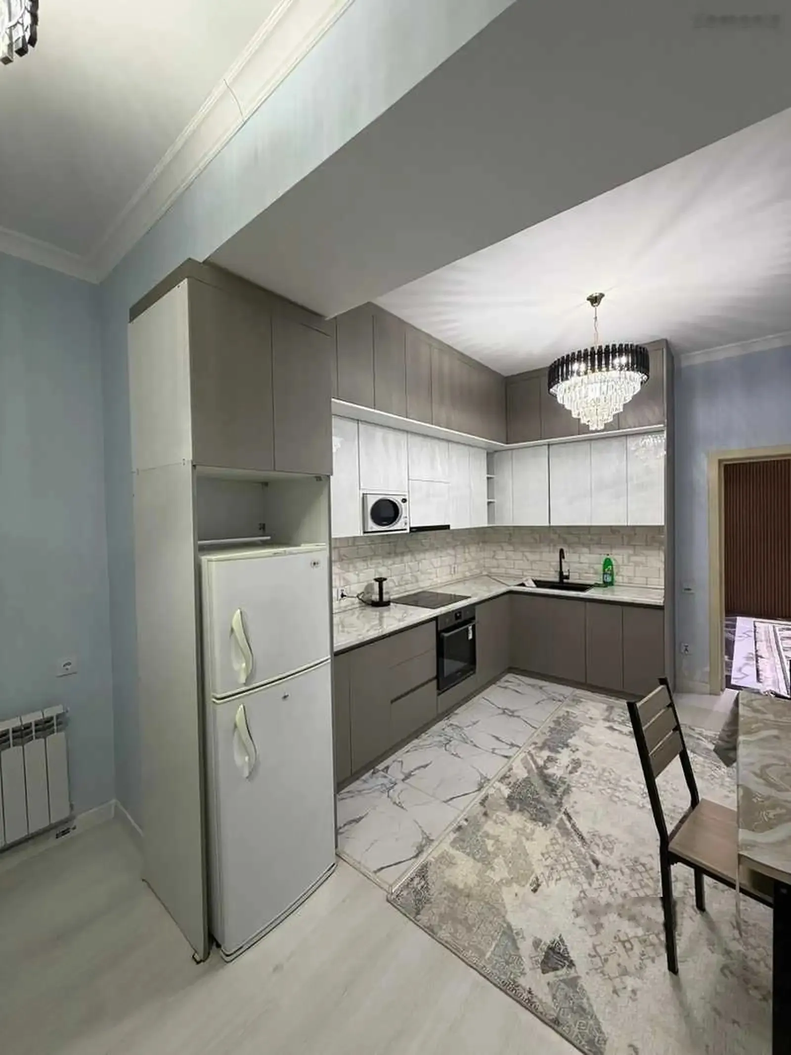 2-комн. квартира, 11 этаж, 100м², скорый