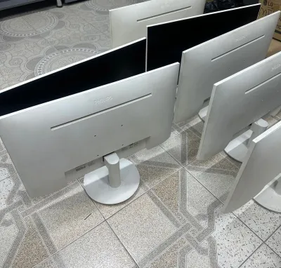 Монитор 27 Philips 27 FHD 75Гц Белый