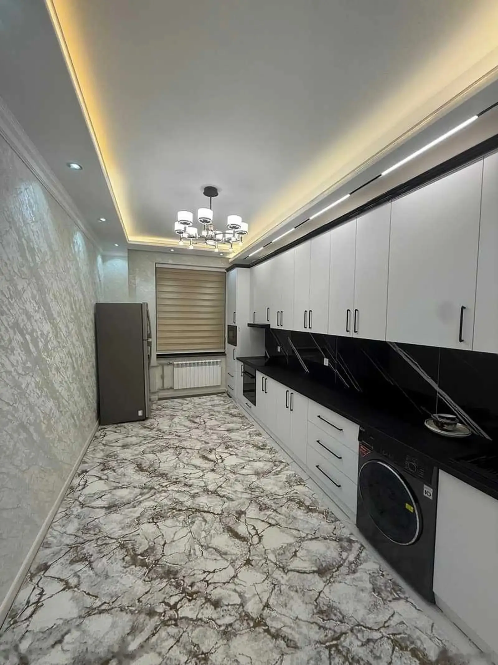 3-комн. квартира, 3 этаж, 120м², колцевой профсоюз