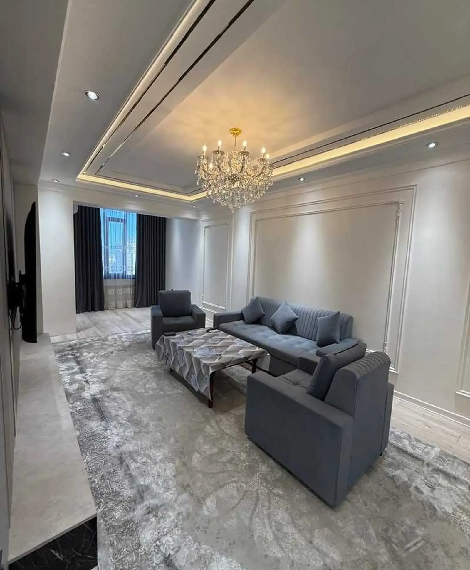 2-комн. квартира, 12 этаж, 90м², гостиница Hilton