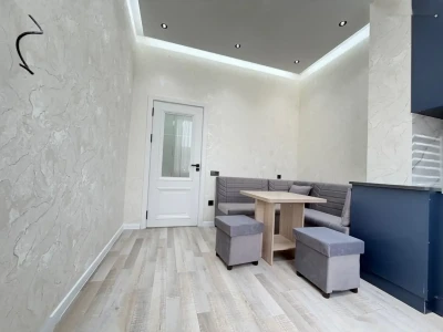 2-комн. квартира, 11 этаж, 75 м², 12 мкр — миниатюра 9