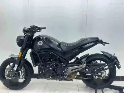 Мотоцикл Benelli