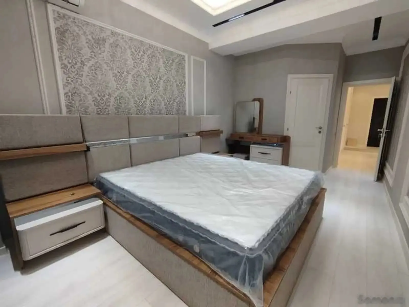 2-к квартира, 10 этаж, 74 м², пайкари таможный