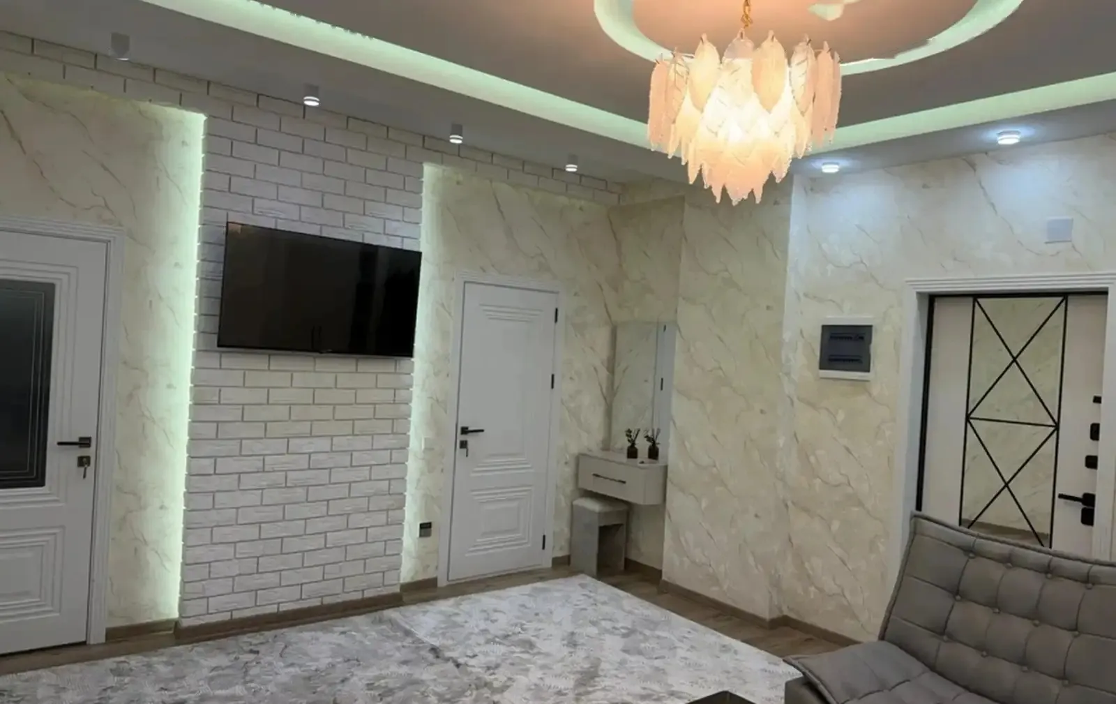 2-комн. квартира, 5 этаж, 90м², шохмансур