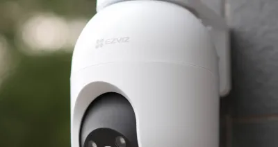 Панорамная и наклонная Wi-Fi-камера CS-C8C Ezviz