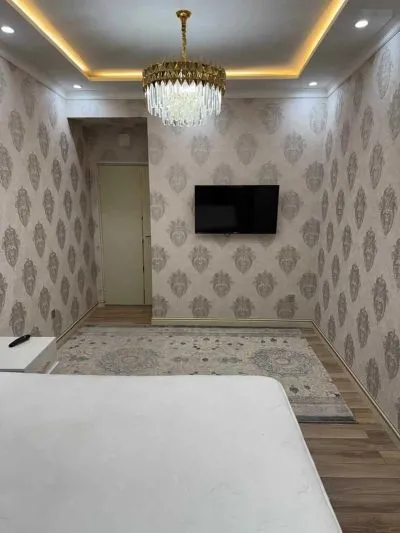 2-комн. квартира, 17 этаж, 70м², хукумати Шохмансур
