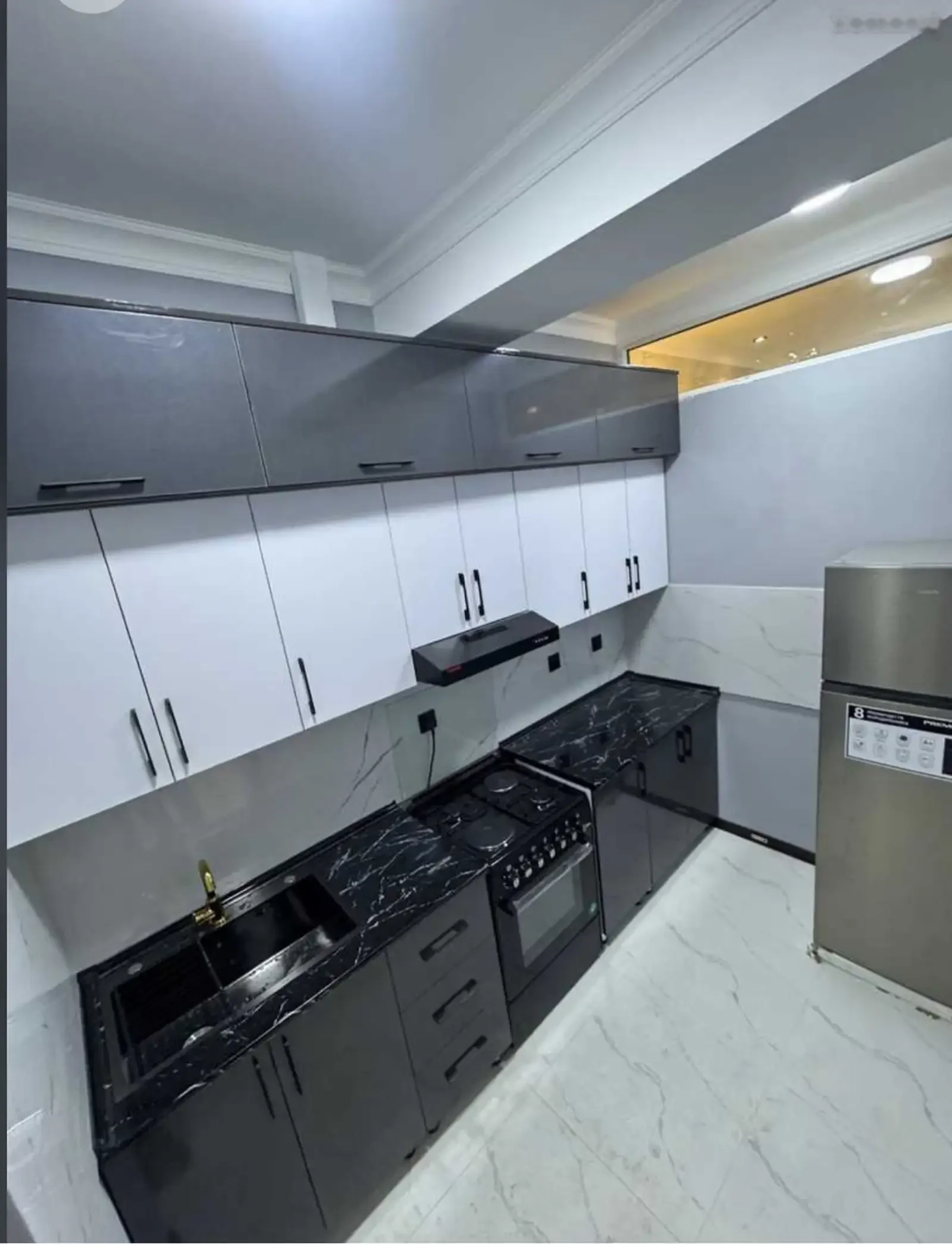 2-комн. квартира, 10 этаж, 70м², Зелёный бозор