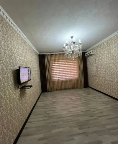 2-комн. квартира, 4 этаж, 60м², Сино 92 мкр пушти кафе суман
