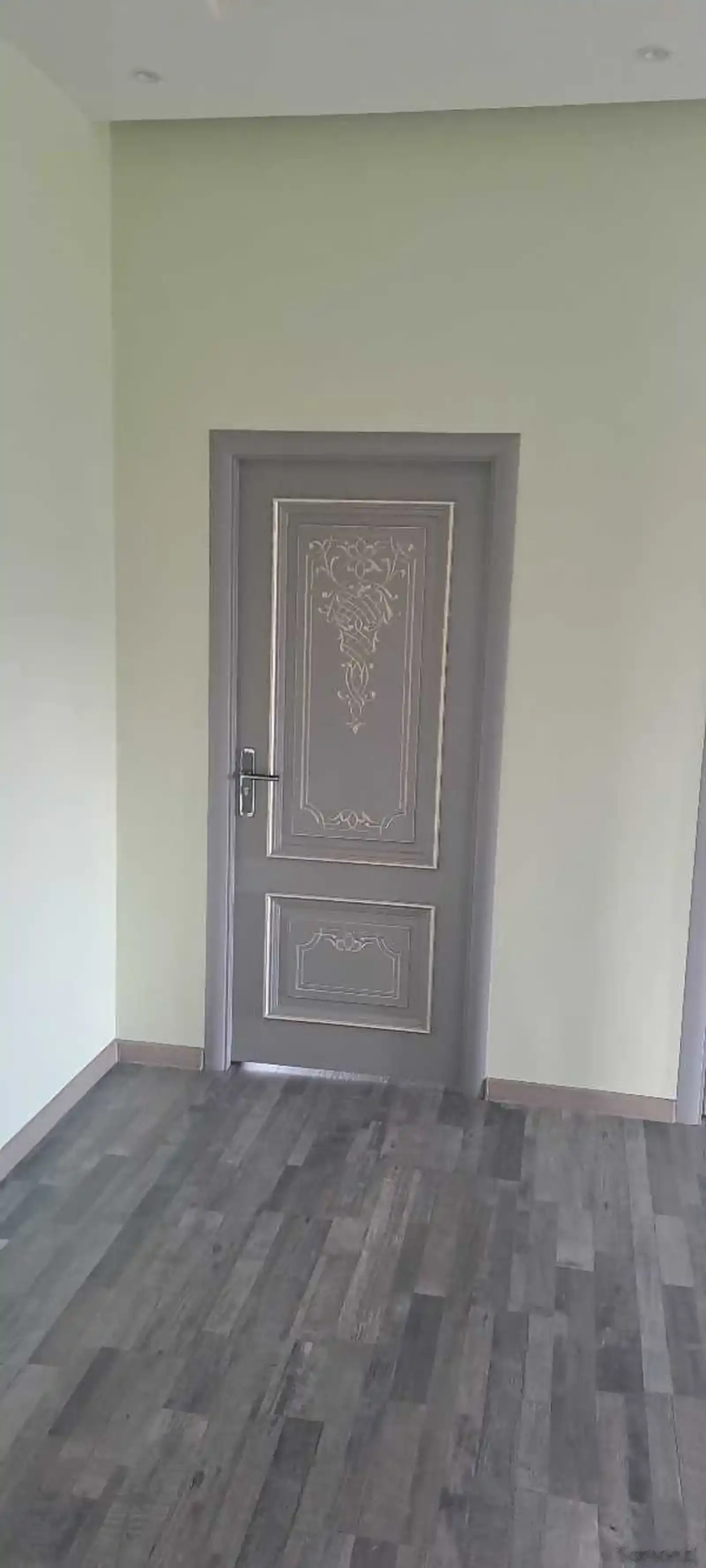 Дверь