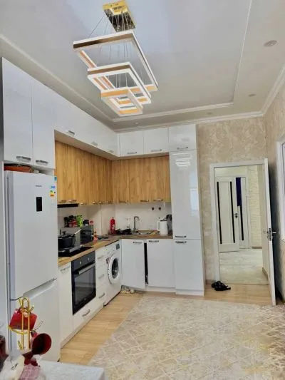3-комн. квартира, 14 этаж, 114м², Шохмансур