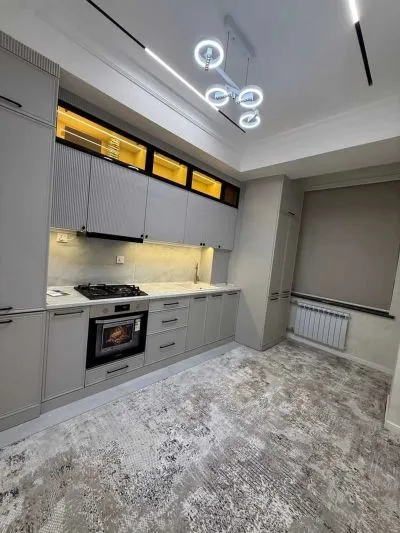 3-комн. квартира, 10 этаж, 120м², Улица Карамов