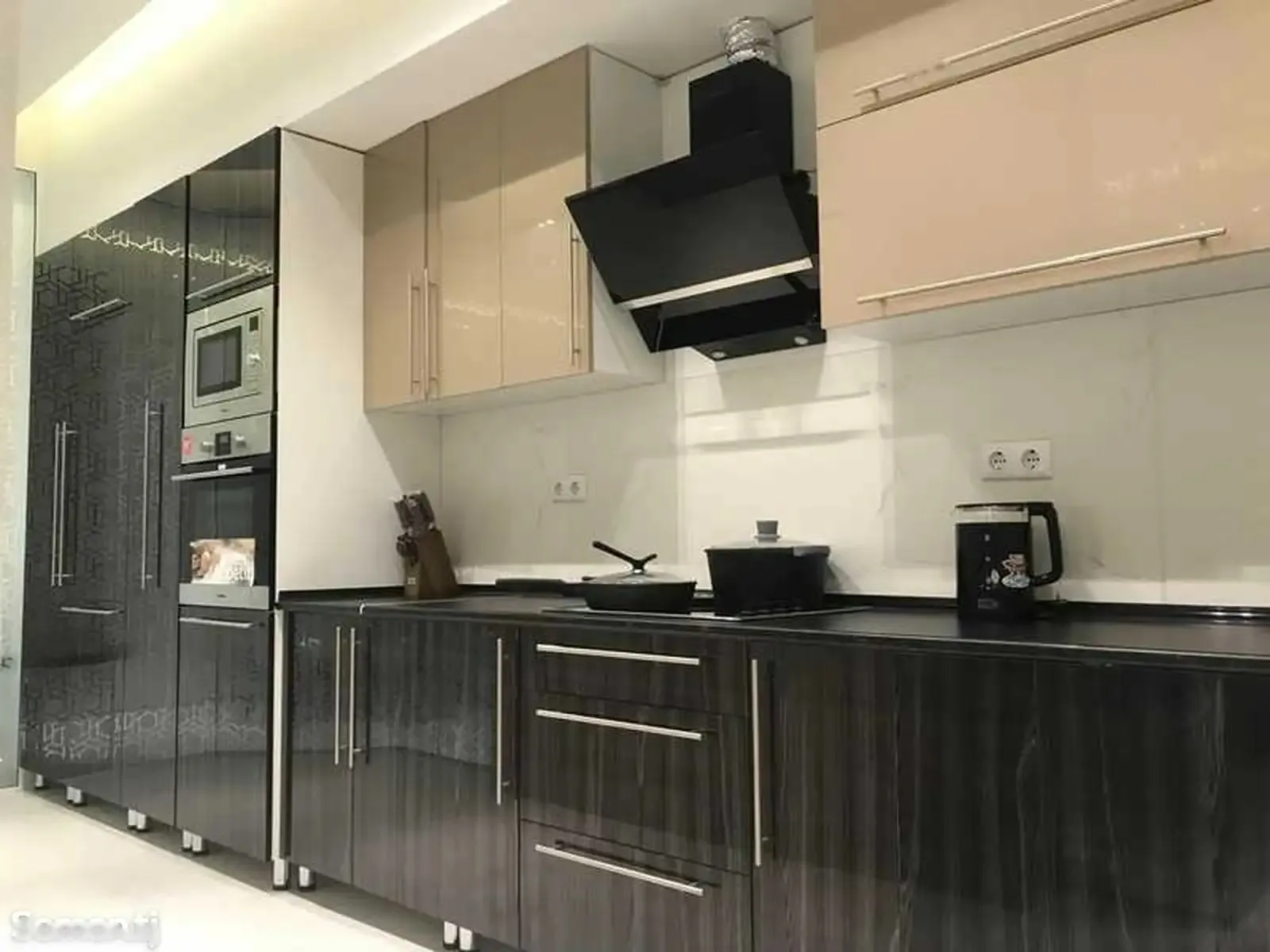 2-комн. квартира, 13 этаж, 105м², Овир