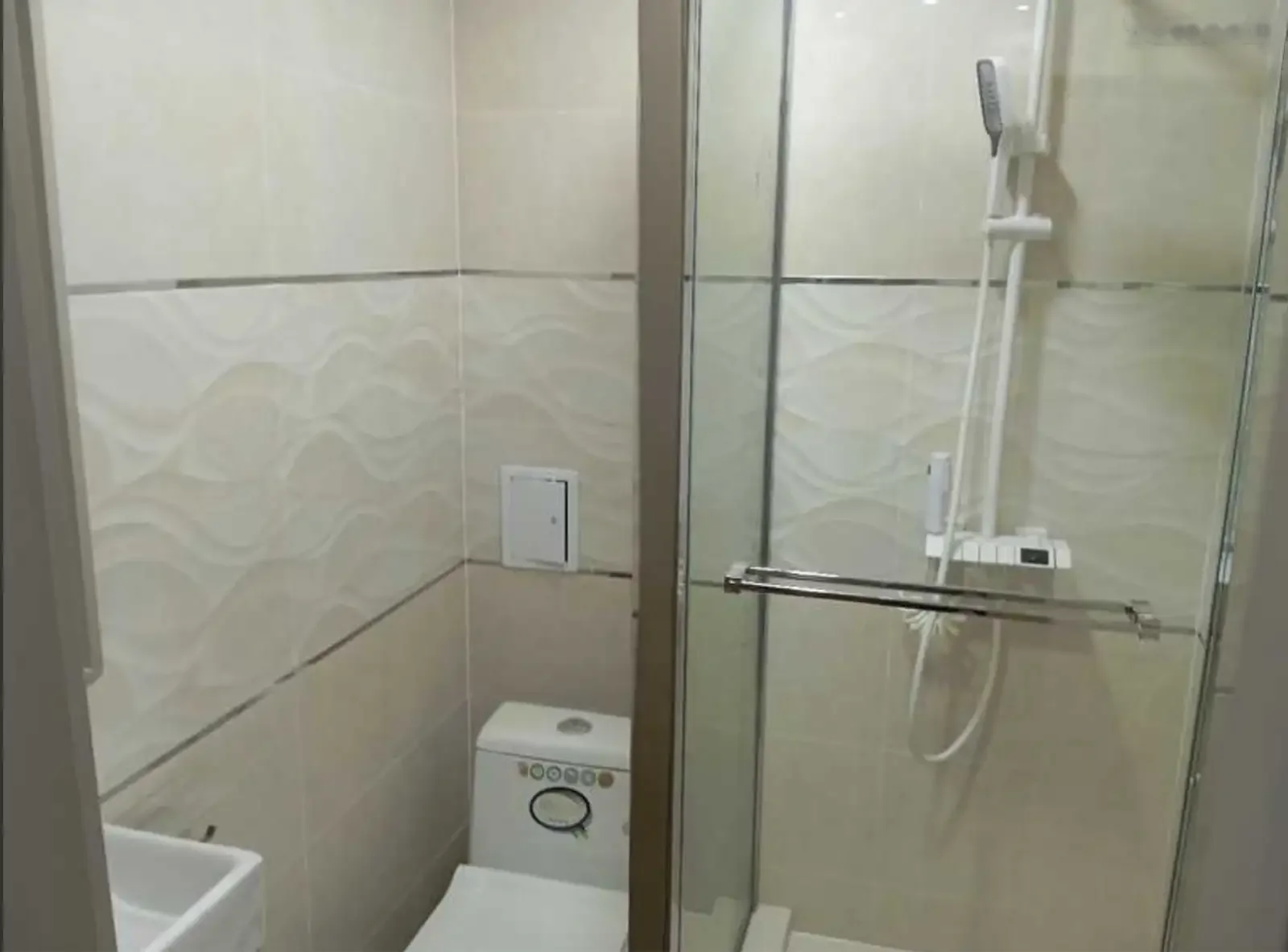 3-комн. квартира, 4 этаж, 140м², Шохмансур