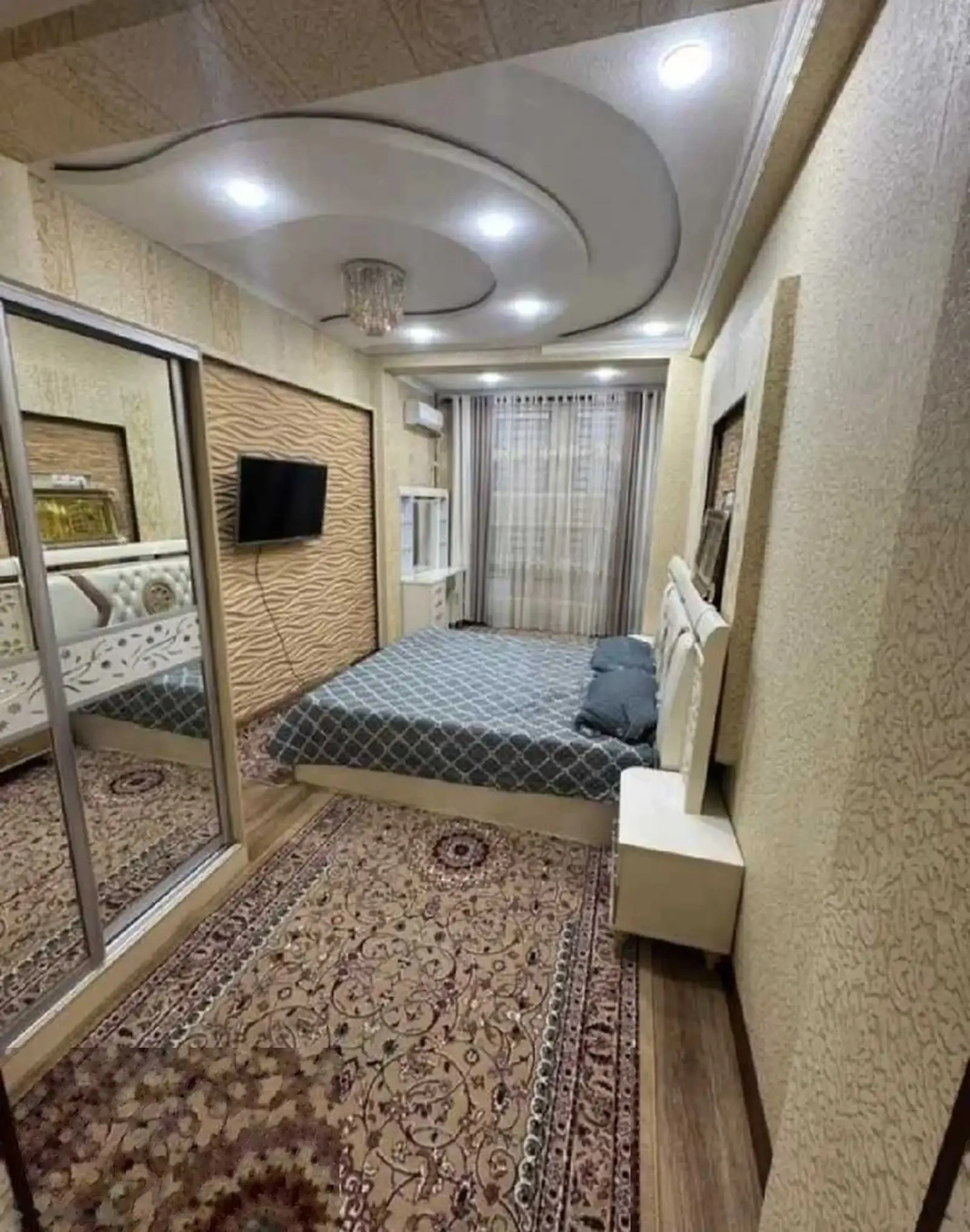 2-комн. квартира, 10 этаж, 60м², Голубой Экран