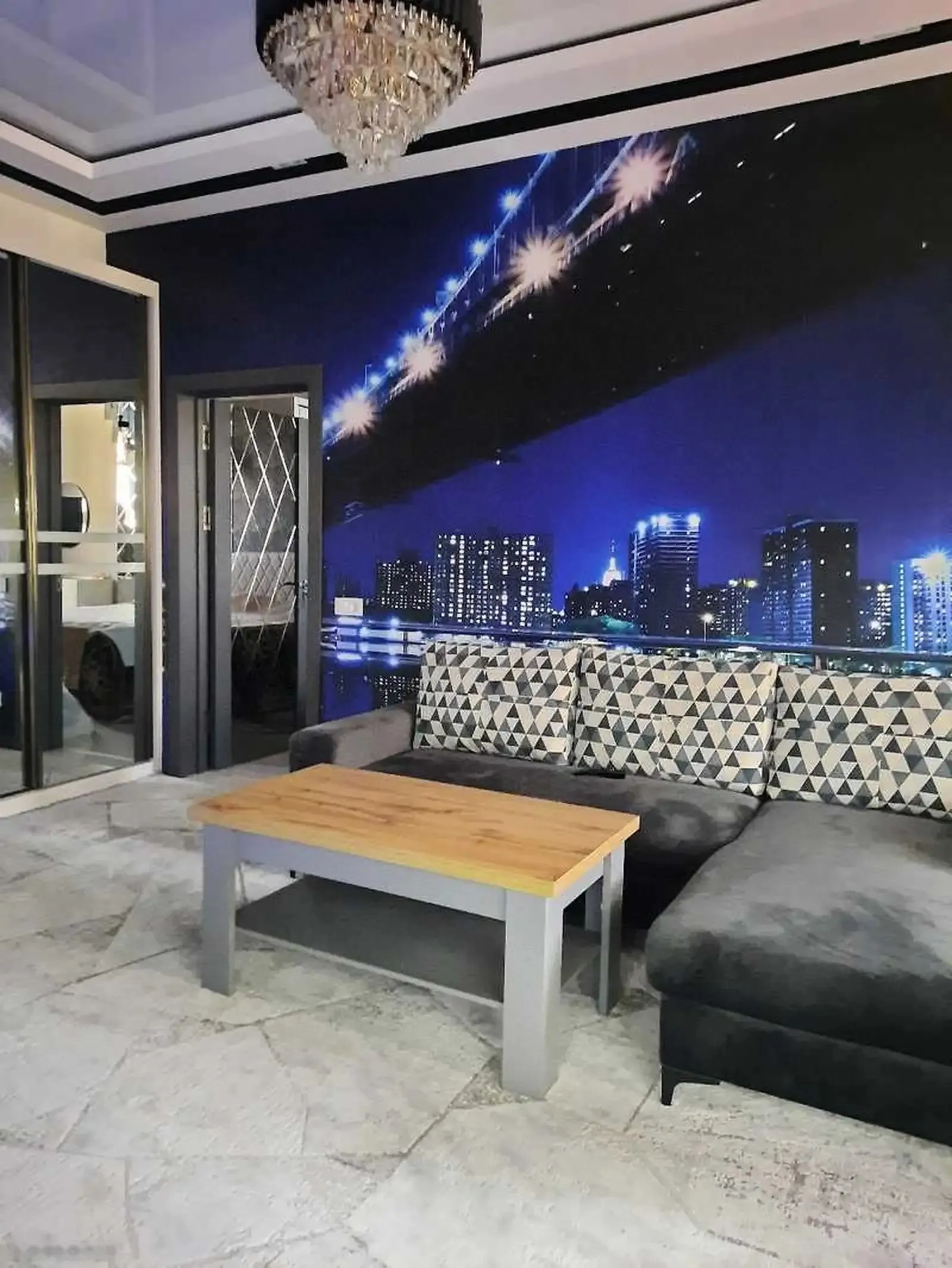 2-комн. квартира, 14 этаж, 63м², 4 дома