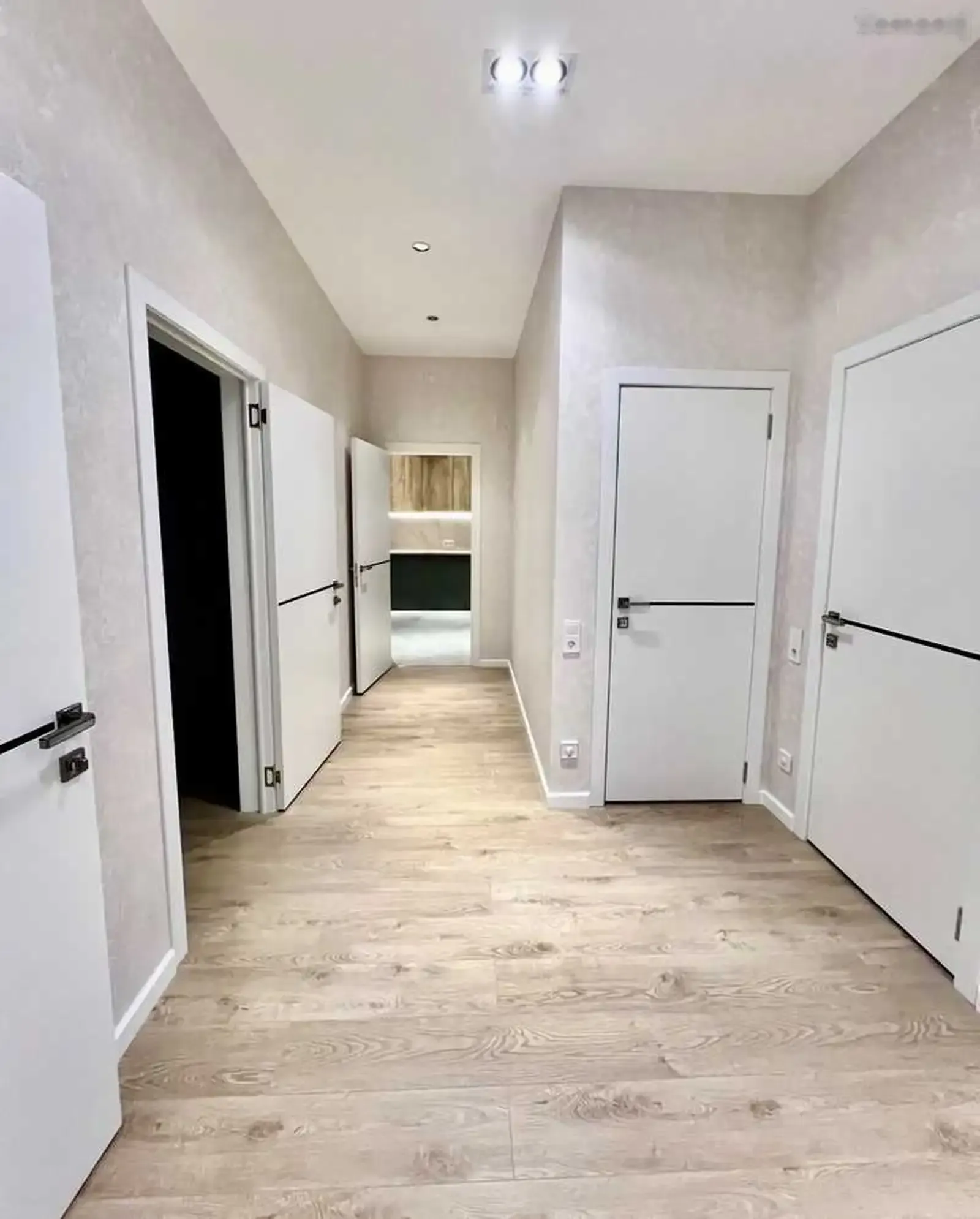 2-комн. квартира, 12 этаж, 115м², ЦУМ