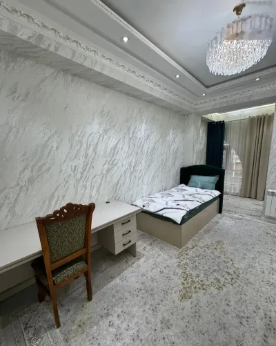 3-комн. квартира, 2 этаж, 125м², Сино
