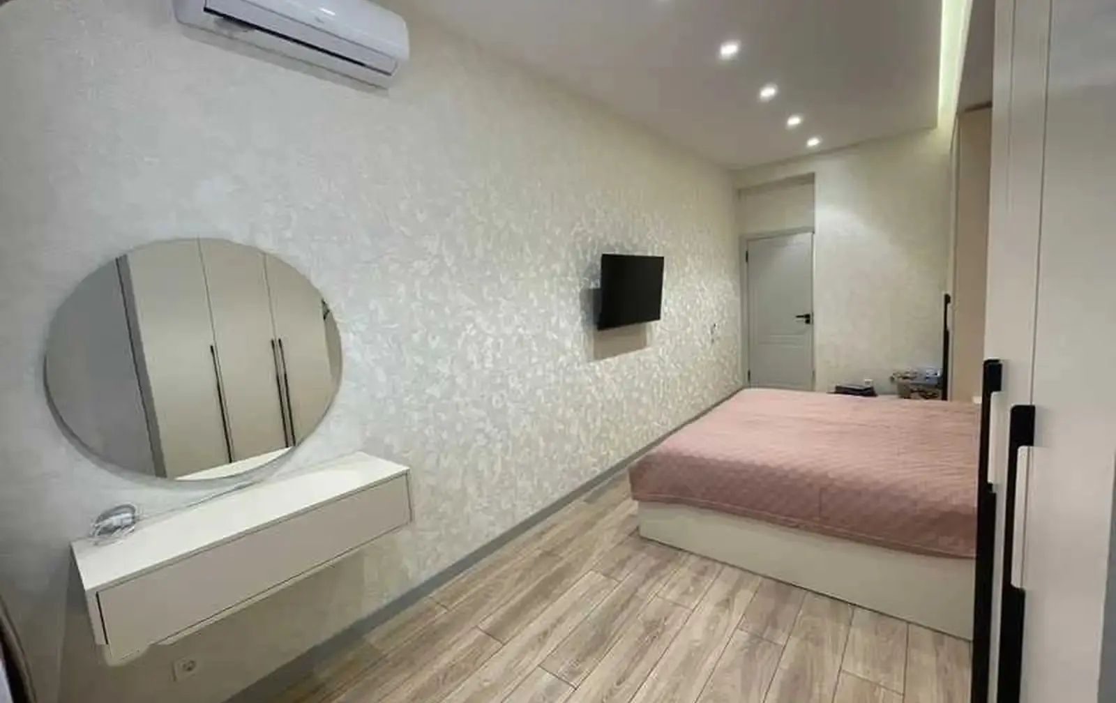 2-комн. квартира, 4 этаж, 80м², И.Сомони