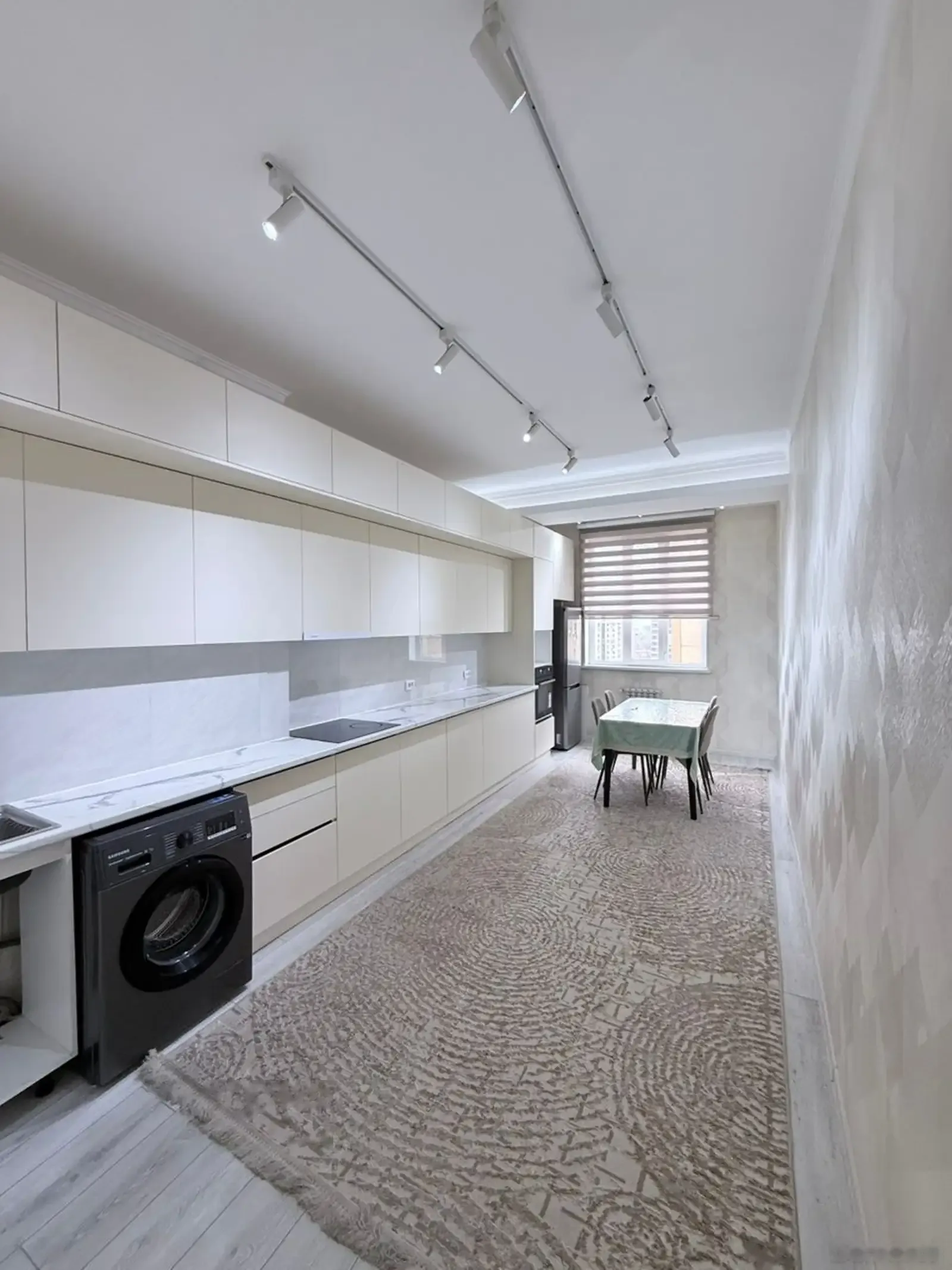 3-комн. квартира, 11 этаж, 115м², Сино, 82 мкр, пушти Лесная Сказка