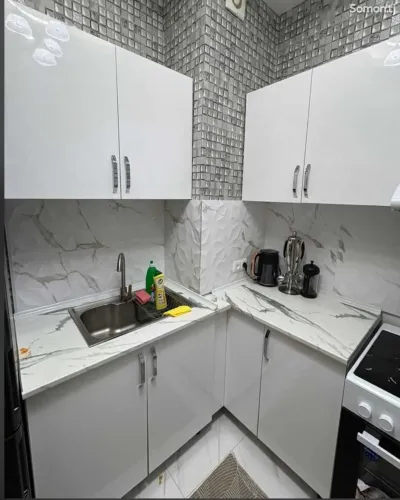 2-комн. квартира, 7 этаж, 58м², 102 мкр Пайкар