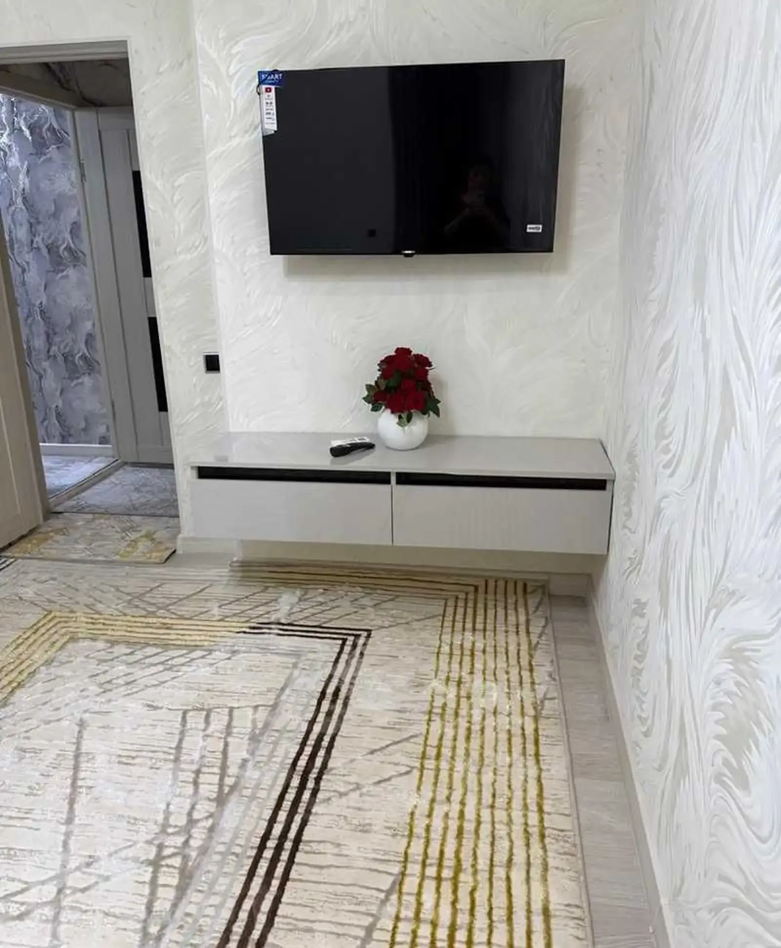 2-комн. квартира, 7 этаж, 70м², 82мкр Дарпаси маркази савдои "Лесная Сказка" ҷойгир аст ва имконоти он рӯ ба рӯи маркази савдои "Пайкар".