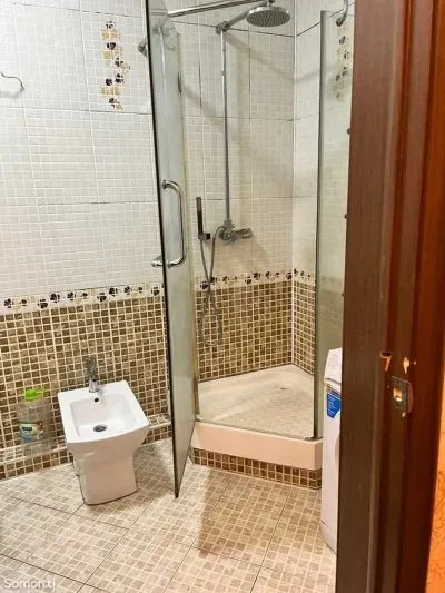 3-комн. квартира, 6 этаж, 95м², Сомони