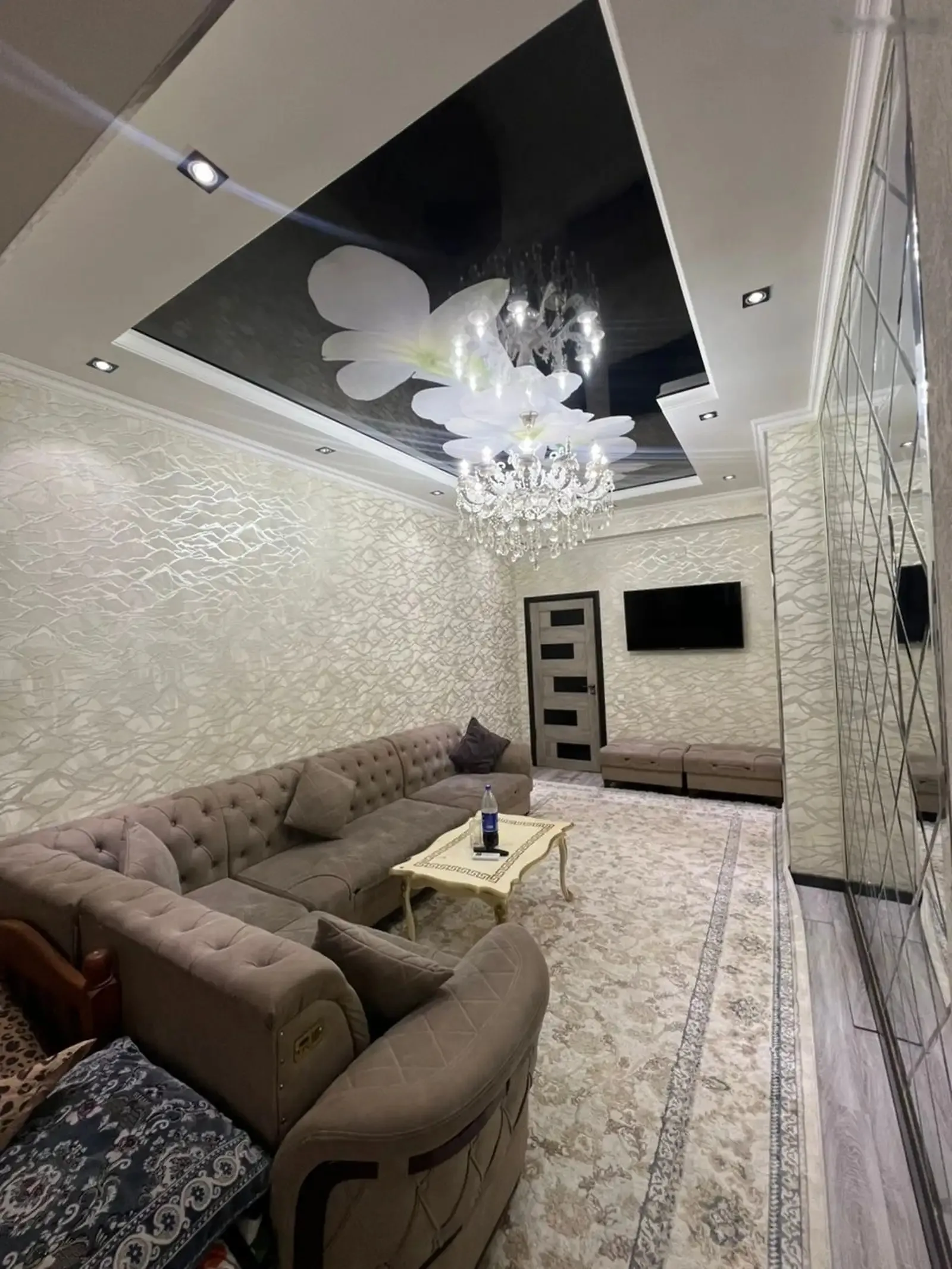 2-комн. квартира, 10 этаж, 70м², Ашан, мойкаи малика