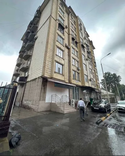 3-комн. квартира, 3 этаж, 143м², И.Сомони
