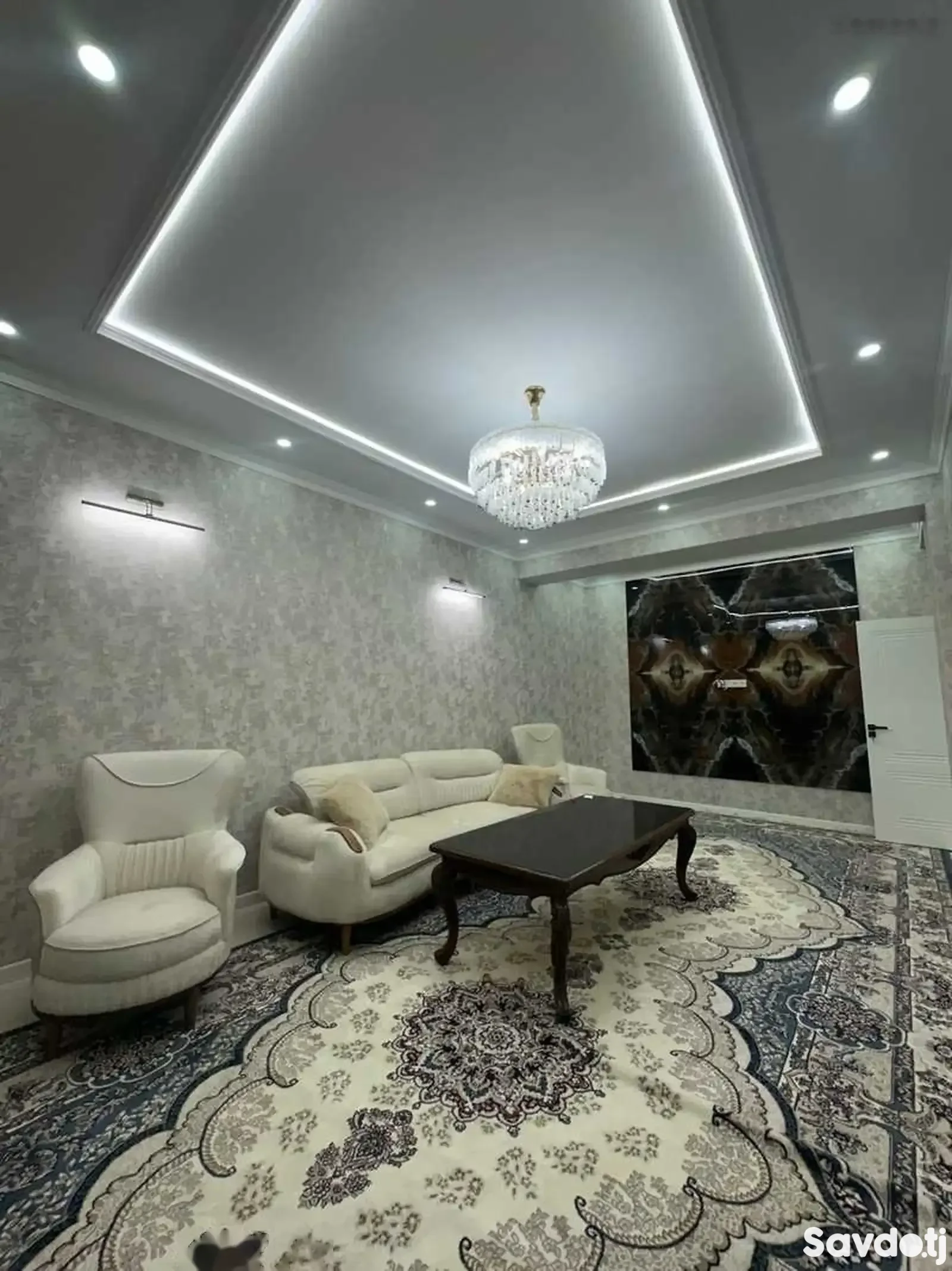 3-комн. квартира, 10 этаж, 100м², Шохмансур, ру ба руи Пайкар, голубой экран