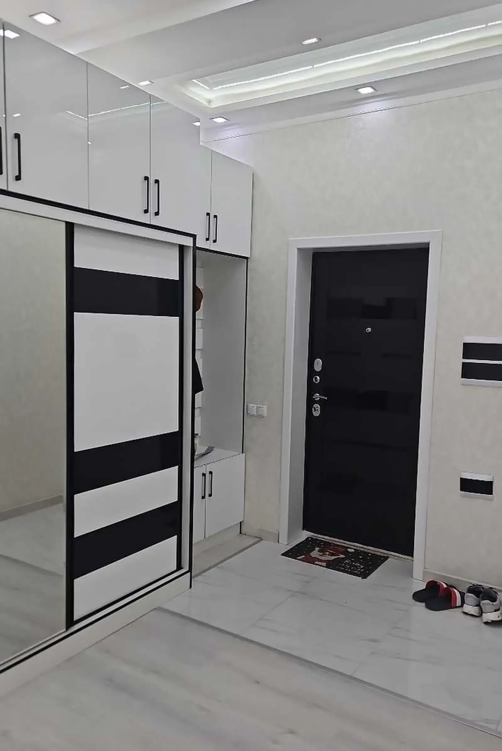 3-комн. квартира, 12 этаж, 110м², сино