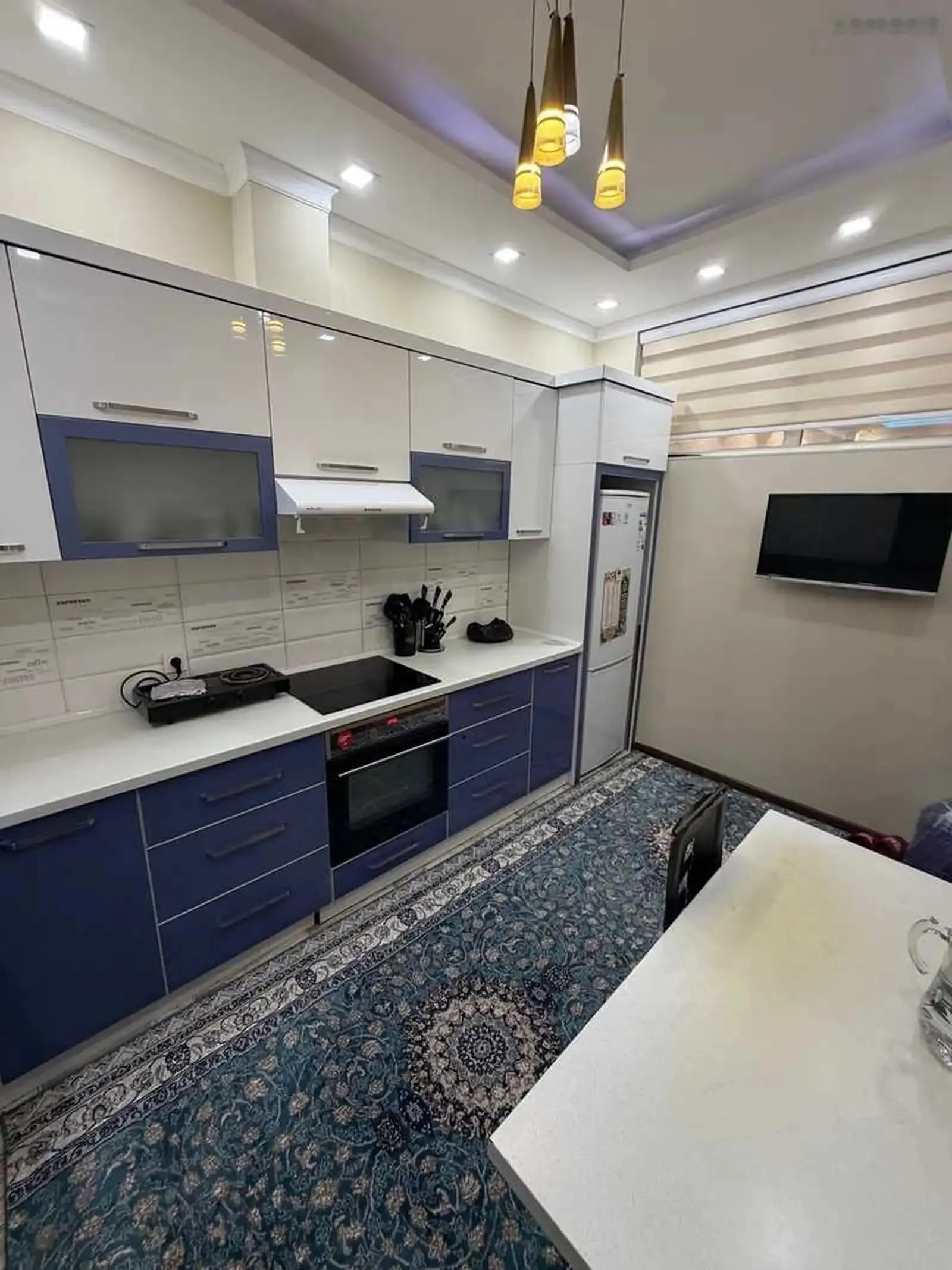 2-комн. квартира, 6 этаж, 75м², Шохмансур