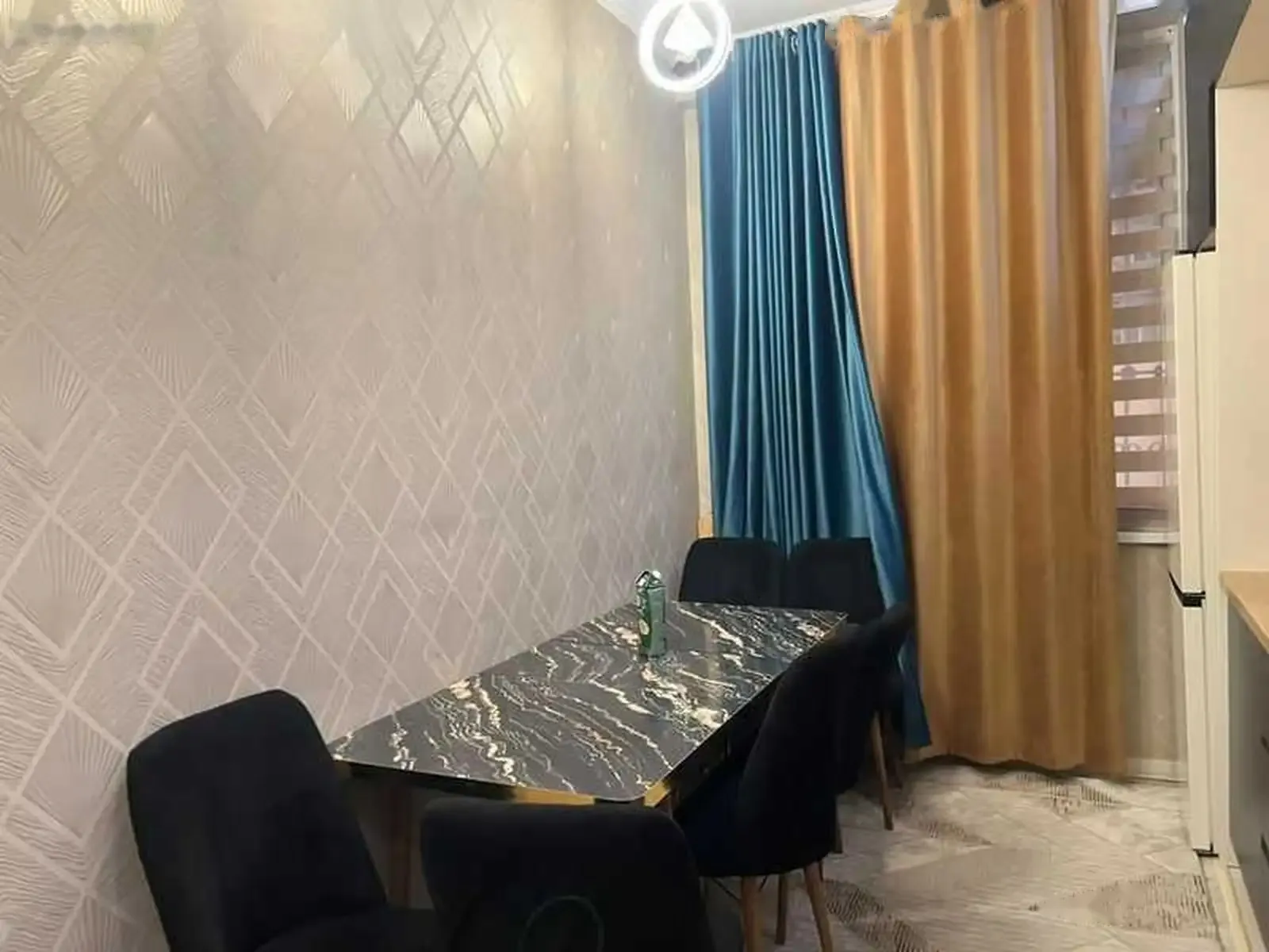 3-комн. квартира, 1 этаж, 100м², 82мкр