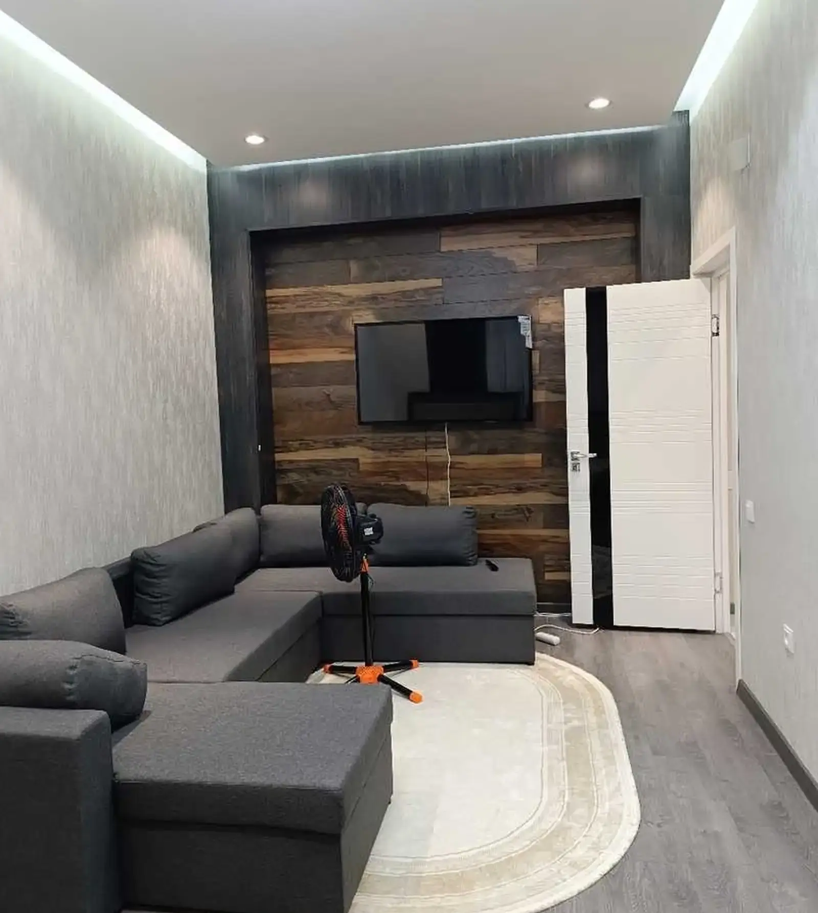 1-комн. квартира, 15 этаж, 60 м², Шоҳмансур, Голубой экран на против Пайкар