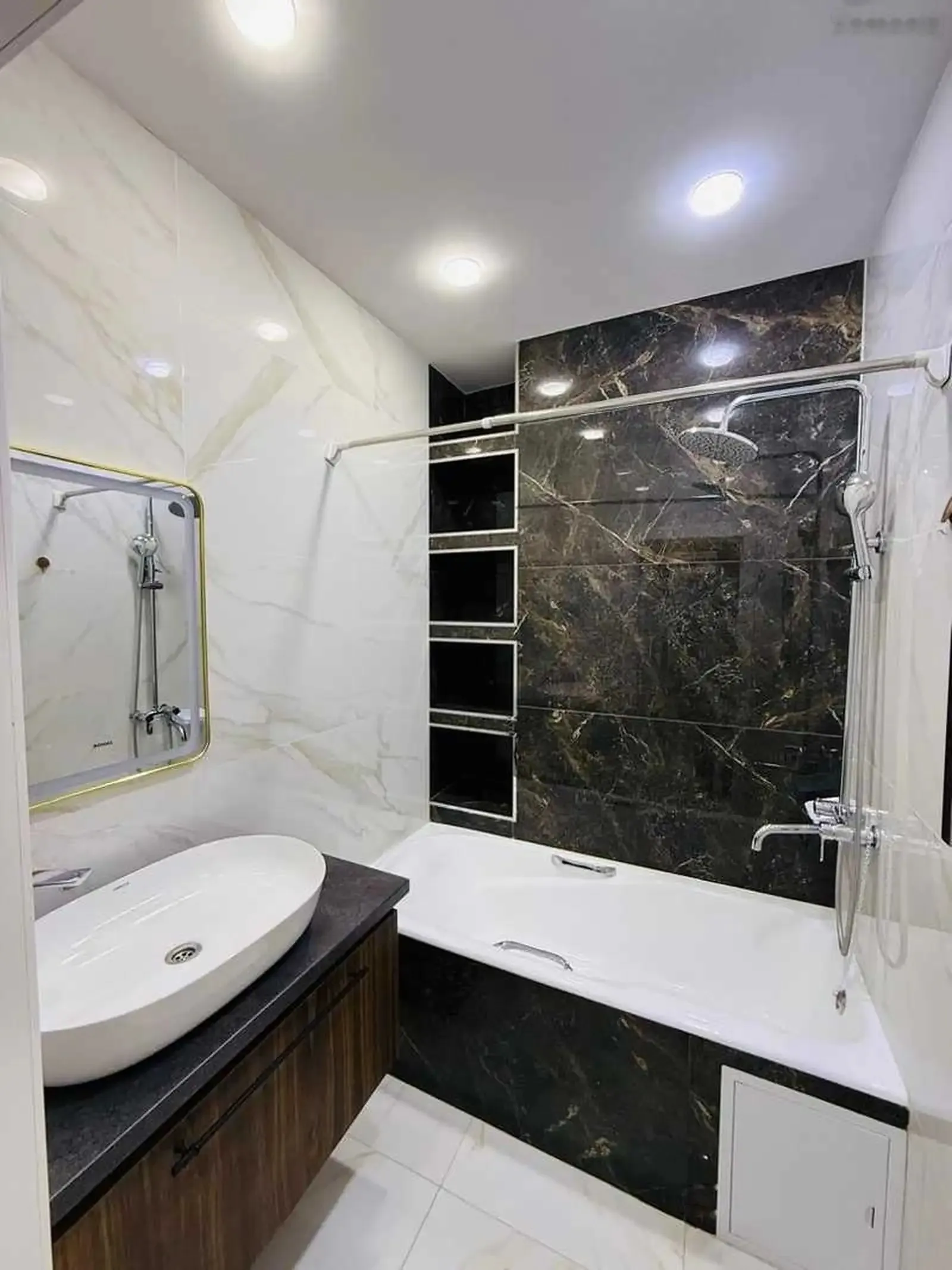 3-комн. квартира, 12 этаж, 115м², 112мкр