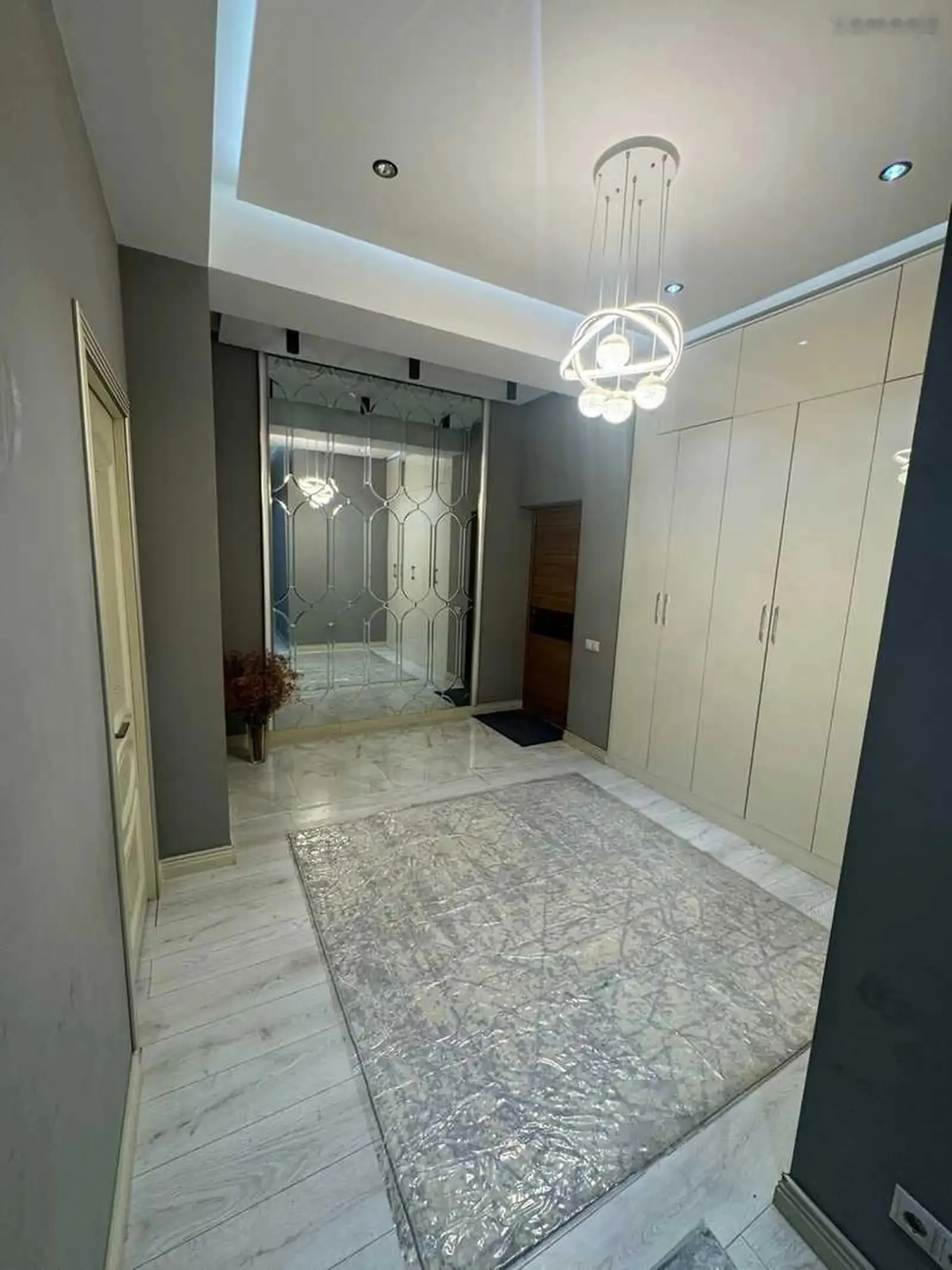 2-комн. квартира, 16 этаж, 105м², Чордома доми гулбону
