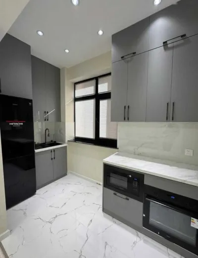 3-к квартира, 5 этаж, 95 м², Дом печать