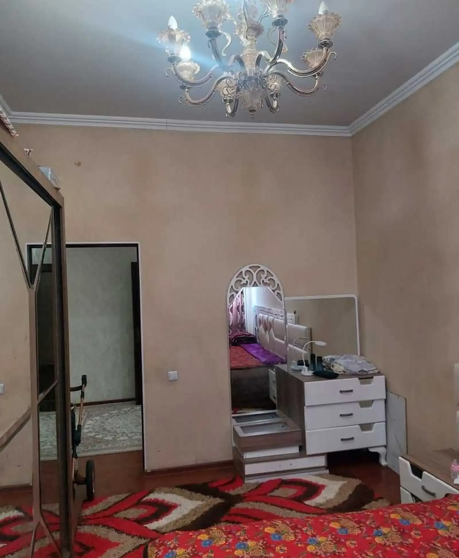 2-комн. квартира, 2 этаж, 85м², Фирдавси