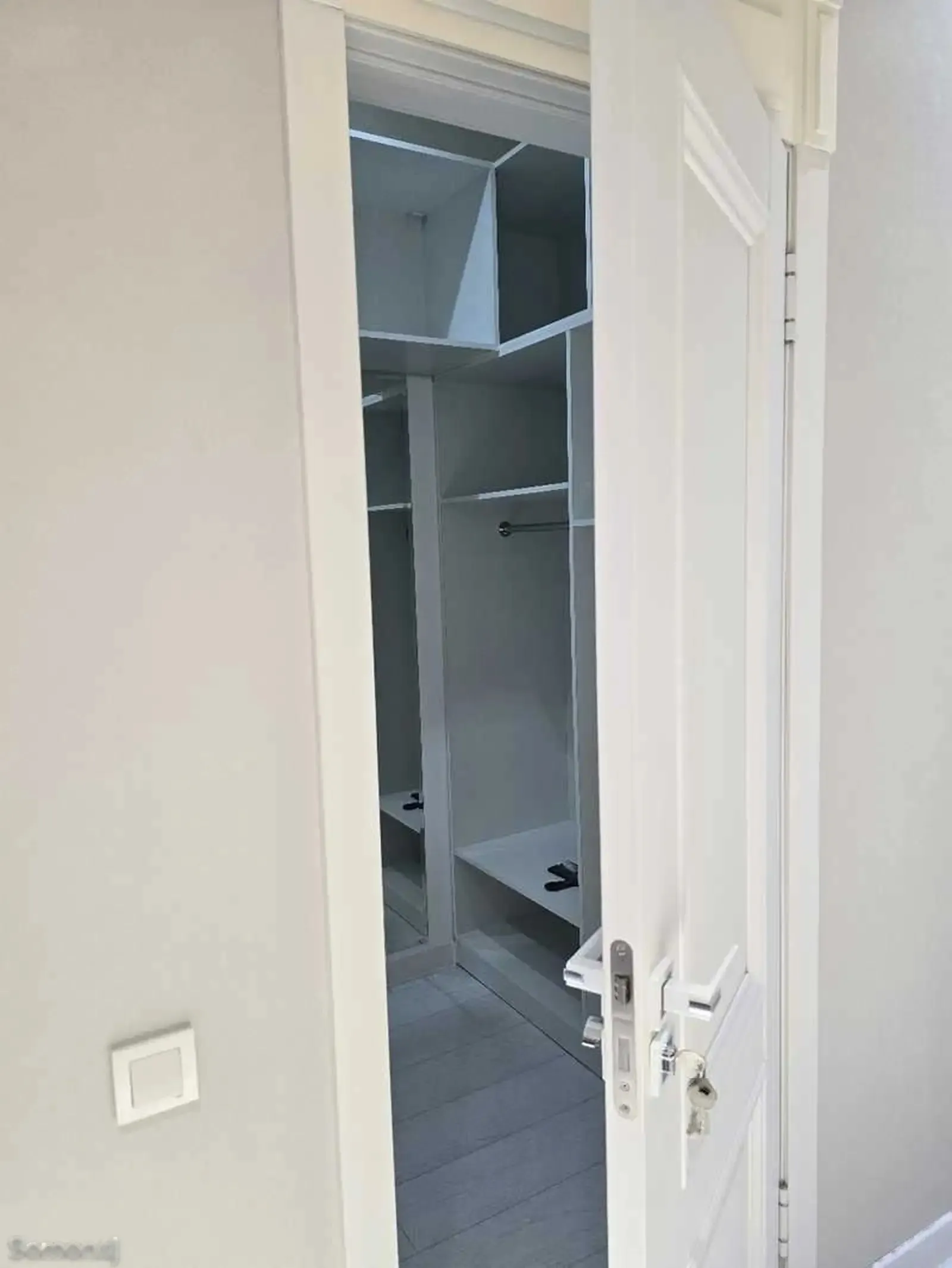 2-комн. квартира, 9 этаж, 80м², И.Сомони