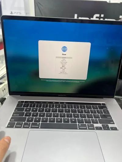 Ноутбук apple macbook pro