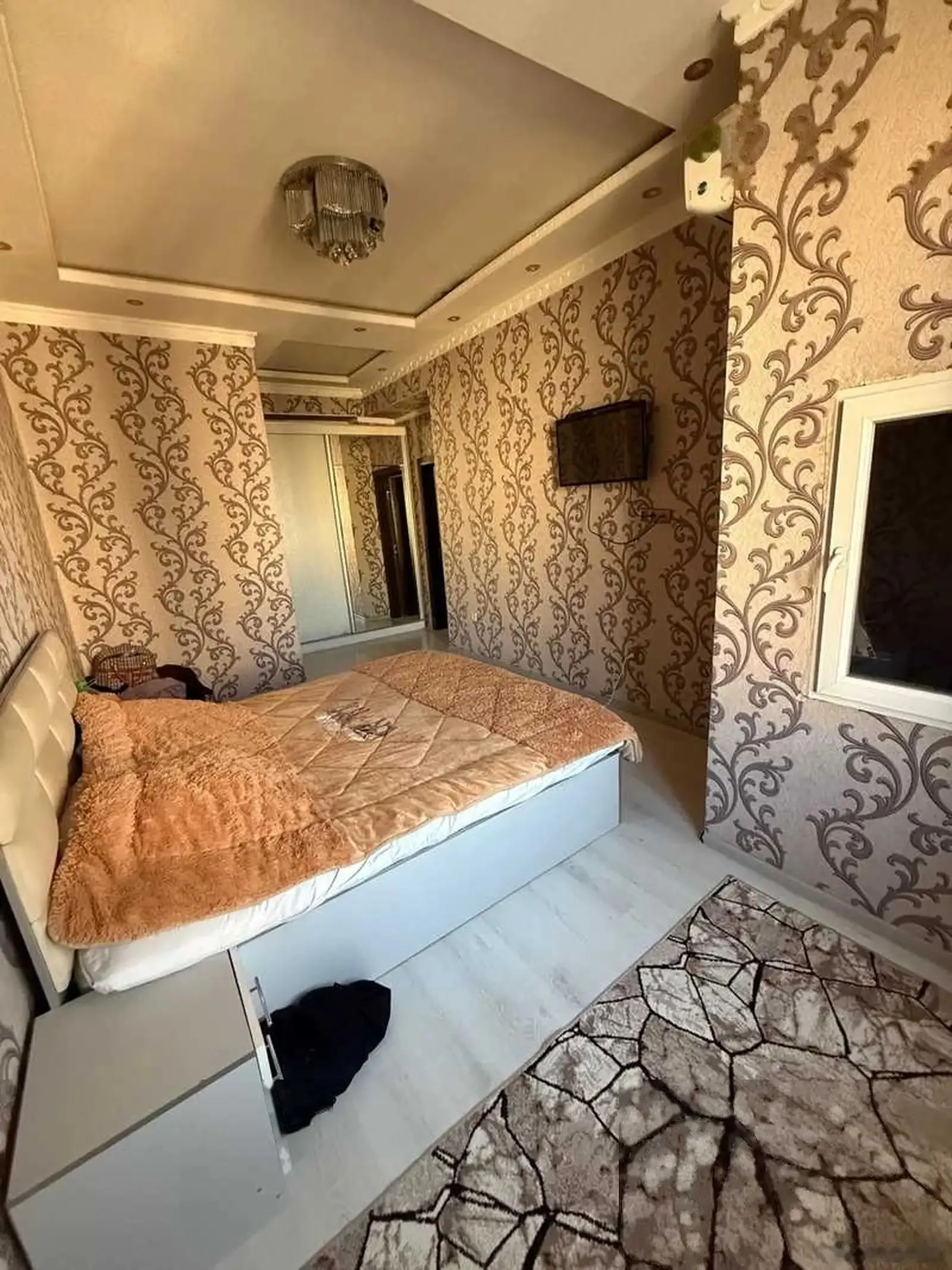 2-комн. квартира, 10 этаж, 76м², Шохмансур, 4 дома