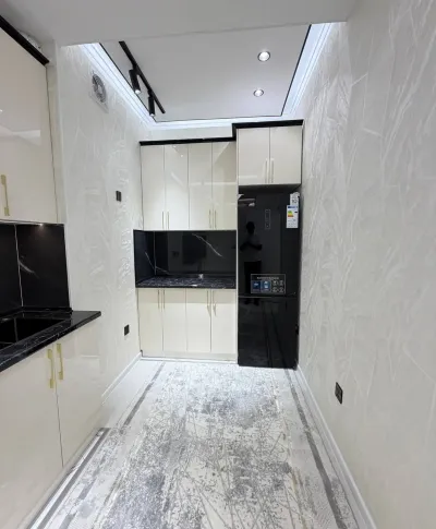 2-комн. квартира, 5 этаж, 65 м², Сино с рядом Пайкар 112