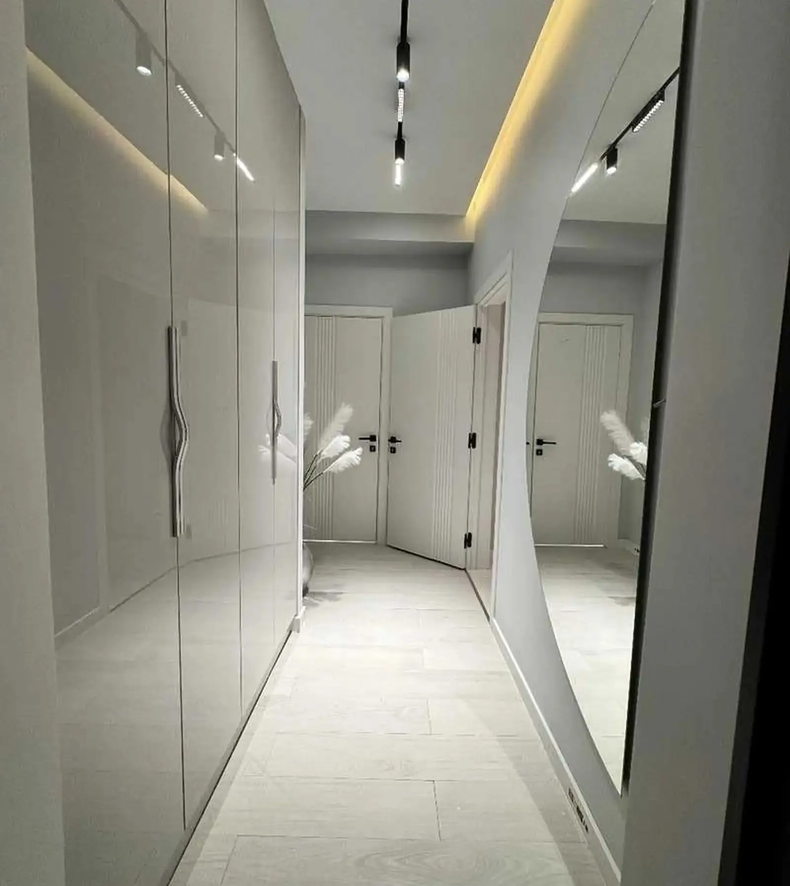 2-комн. квартира, 10 этаж, 63м², 2 роддом