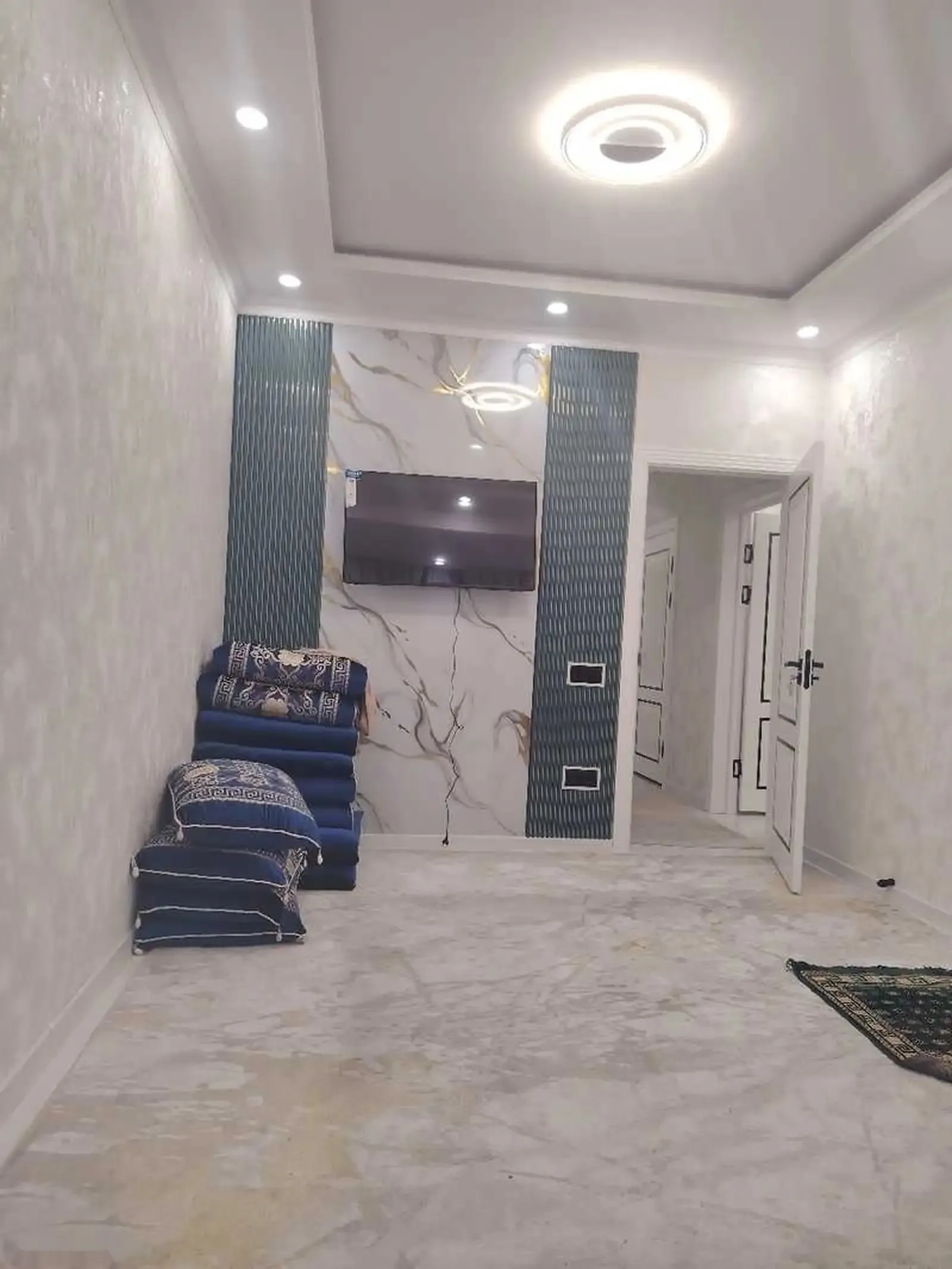 2-комн. квартира, 2 этаж, 60м², 102мкр кафеи Суман