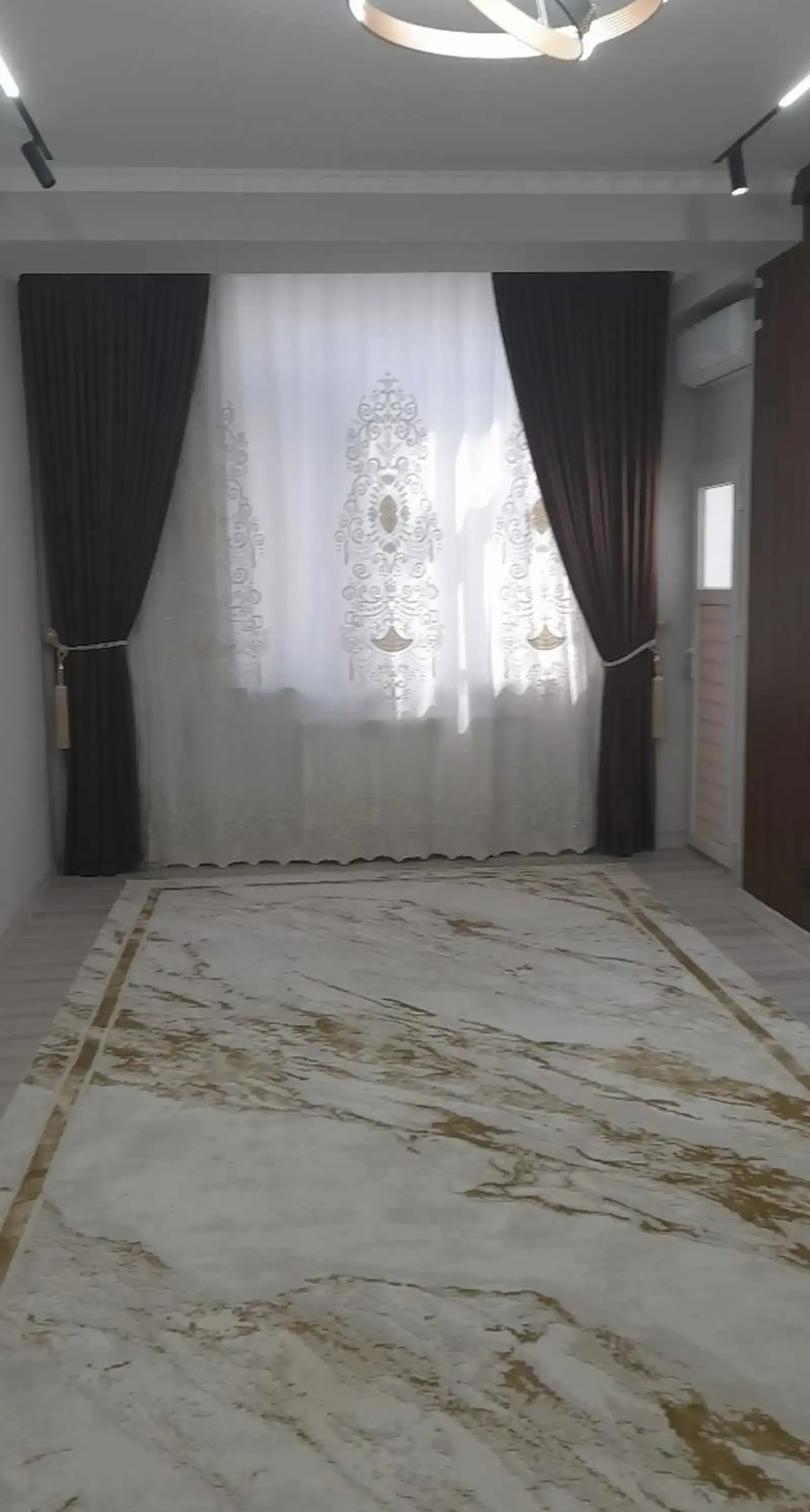 2-комн. квартира, 10 этаж, 60м², Исмоили сомони
