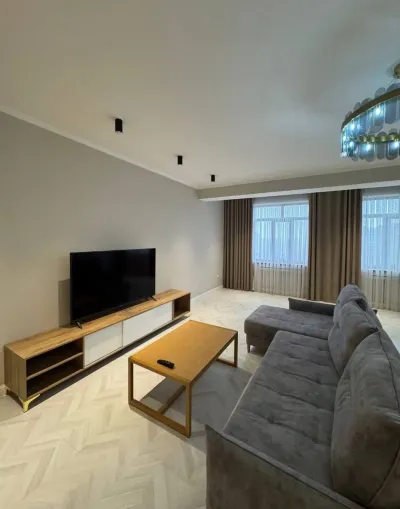 2-комн. квартира, 14 этаж, 100м², Ашан, JYSK, Мойка Малика
