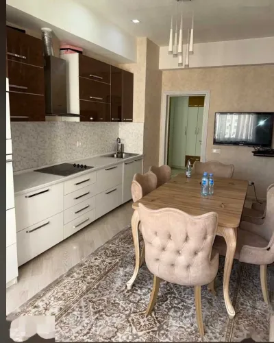 3-комн. квартира, 11 этаж, 100м², Шохмансур