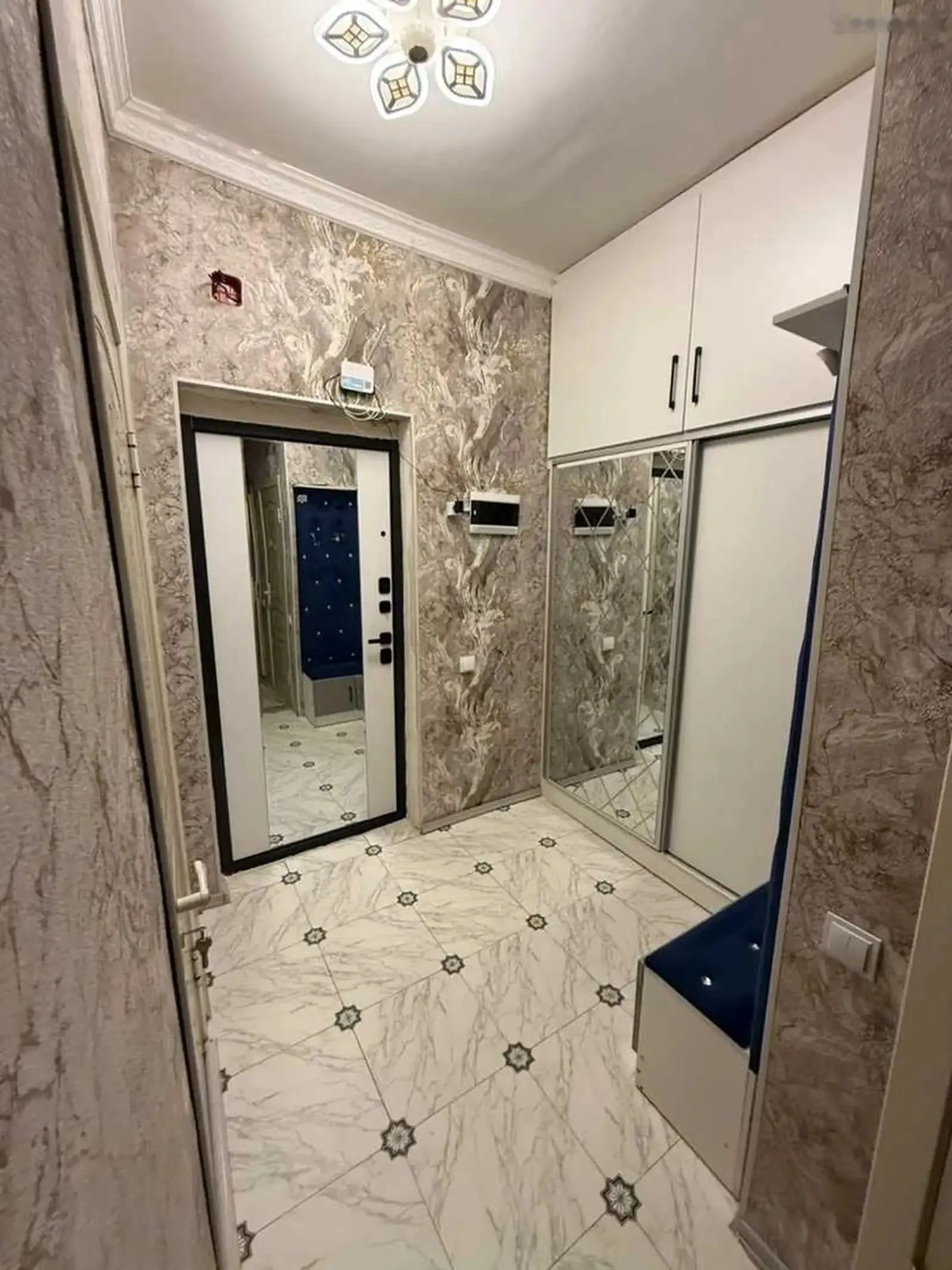 3-комн. квартира, 9 этаж, 99м², 33мкр
