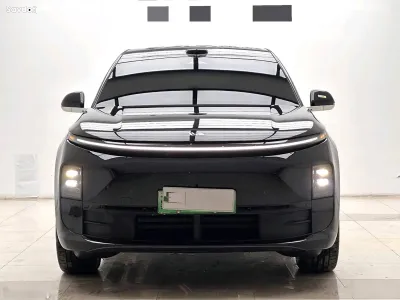Li Auto (LiXiang) L6, 2025