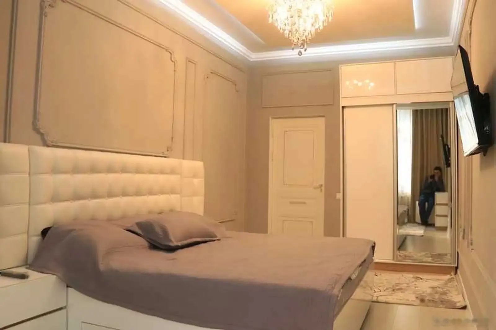 2-комн. квартира, 10 этаж, 110м², голубой экран